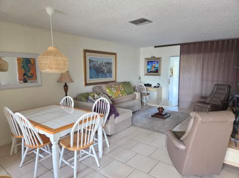 2640 Dudley Drive #J, West Palm Beach FL - photo 11 of 21
