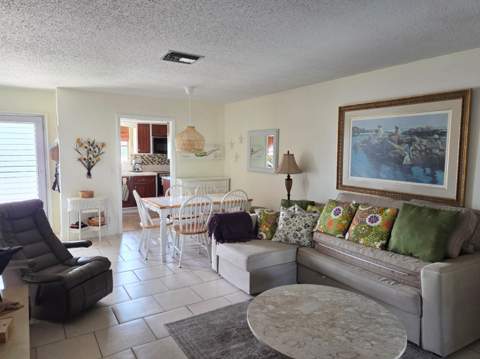 2640 Dudley Drive #J, West Palm Beach FL - photo 13 of 21