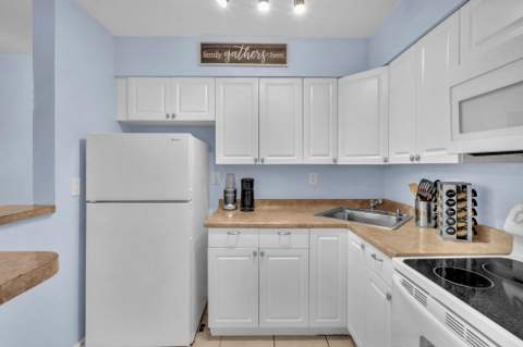 6200 NE 22nd Way #206, Fort Lauderdale FL - photo 12 of 40