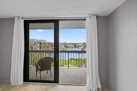 611 SE 7th Street #Ph-5, Delray Beach FL - photo 16 of 42