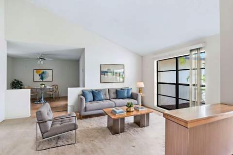 4937 Willow Drive, Boca Raton FL - photo 6 of 70