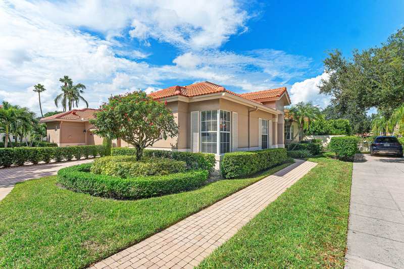 3 bedroom Townhouse at 128 Monterey Pointe Drive, Monterey Pointe 2, Palm Beach Gardens — photo 1