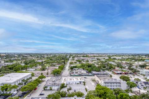1551 N Flagler Drive #8, West Palm Beach FL - photo 12 of 40