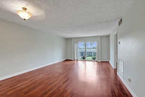 5911 NE 14th Lane #201S, Fort Lauderdale FL - photo 10 of 30