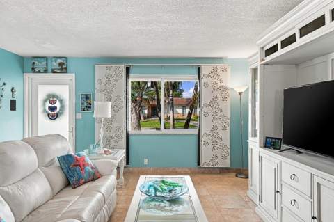 7360 NW 14th Street, Plantation FL - photo 8 of 67