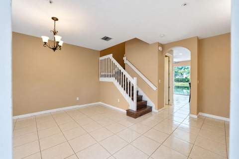 2851 W Prospect Road #1209, Tamarac FL - photo 9 of 70