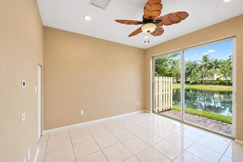 2851 W Prospect Road #1209, Tamarac FL - photo 21 of 70