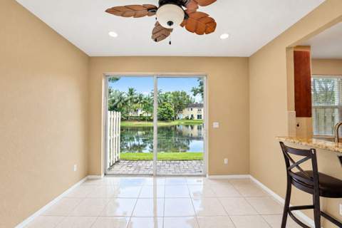 2851 W Prospect Road #1209, Tamarac FL - photo 22 of 70