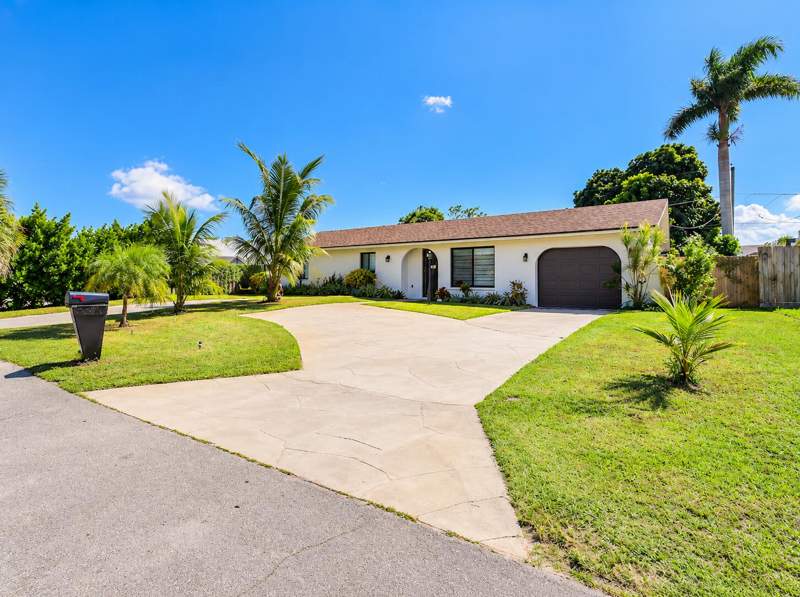 4 bedroom Single Family Residence at 3530 Coelebs Avenue, West Boynton 2A, Boynton Beach — photo 2