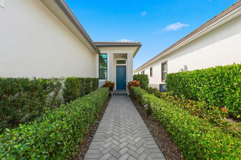 2 bedroom Single Family Residence at 9321 SW Pepoli Way, PGA Verano, Port St. Lucie — photo 3
