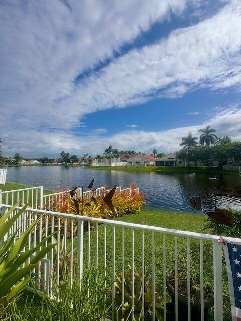 3 bedroom Single Family Residence at 5064 SW 34th Terrace, Banyan Oakridge Plat, Hollywood — photo 4