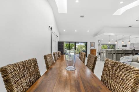 7029 Golf Pointe Circle, Tamarac FL - photo 12 of 40