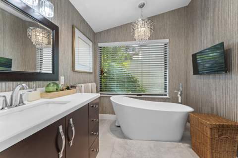 7029 Golf Pointe Circle, Tamarac FL - photo 24 of 40