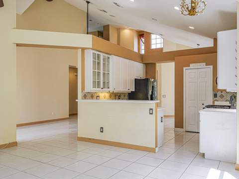 564 SW Saint Kitts Cove, Port St. Lucie FL - photo 16 of 60
