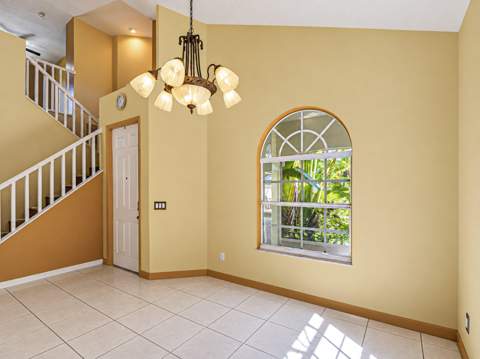 564 SW Saint Kitts Cove, Port St. Lucie FL - photo 22 of 60