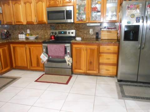 1940 SW 51st Terrace, Plantation FL - photo 6 of 19