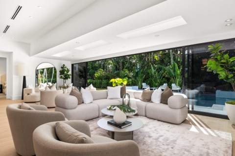 272 Sandpiper Drive, Palm Beach FL - photo 12 of 34