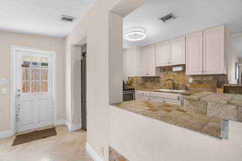 2396 SE 6th Street, Pompano Beach FL - photo 11 of 54