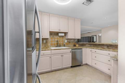 2396 SE 6th Street, Pompano Beach FL - photo 12 of 54
