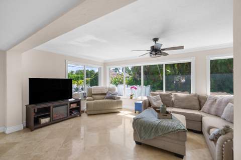 2396 SE 6th Street, Pompano Beach FL - photo 16 of 54