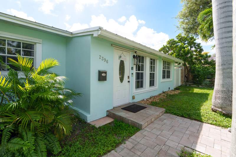 3 bedroom Single Family Residence at 2396 SE 6th Street, Santa Barbara Estates, Pompano Beach — photo 3