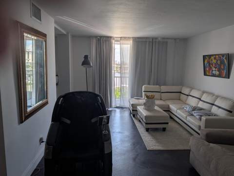 137 Golden Isles Drive #609, Hallandale Beach FL - photo 14 of 17