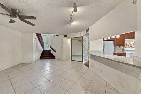 9313 W Sunrise Boulevard, Plantation FL - photo 6 of 41