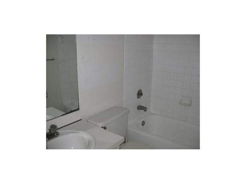 2 bedroom Condominium at 4505 Treehouse Lane #C, Arbor Keys Condo, Tamarac — photo 4