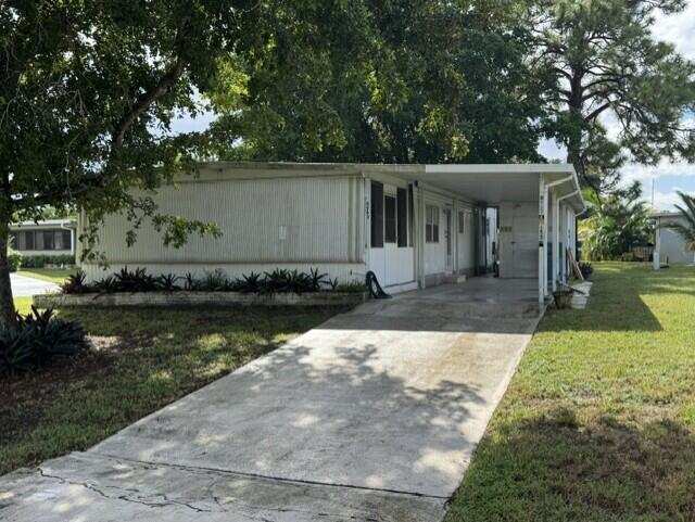 2 bedroom Manufactured Home at 8963 Princess Donna Court, Sea Meadows, Boynton Beach — photo 1