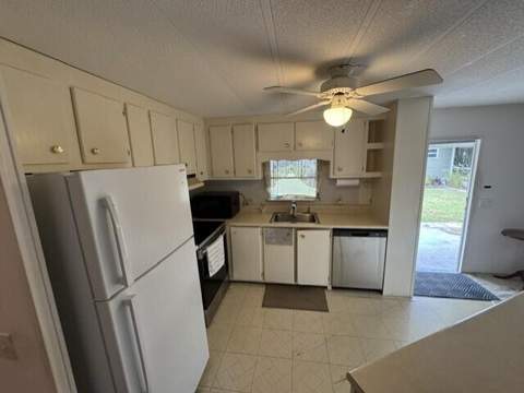 8963 Princess Donna Court, Boynton Beach FL - photo 12 of 28