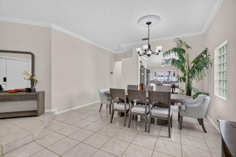 1976 NW 169th Avenue, Pembroke Pines FL - photo 8 of 42