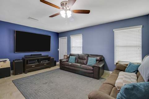 1209 SW 25th Avenue, Boynton Beach FL - photo 19 of 32
