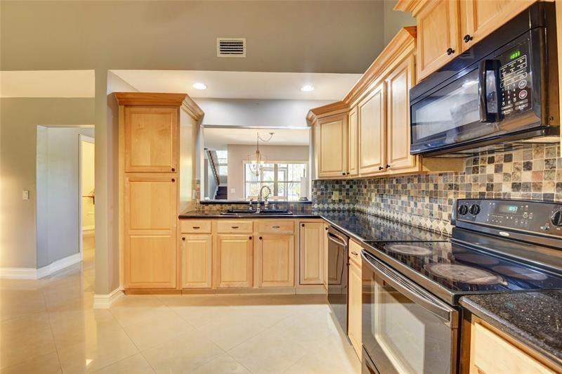 3 bedroom Townhouse at 9316 Ketay Circle, Boca Ridge Park Condo, Boca Raton — photo 3