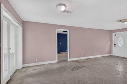 2321 SW 50th Avenue, Fort Lauderdale FL - photo 6 of 38