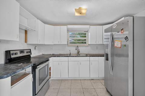 2321 SW 50th Avenue, Fort Lauderdale FL - photo 12 of 38