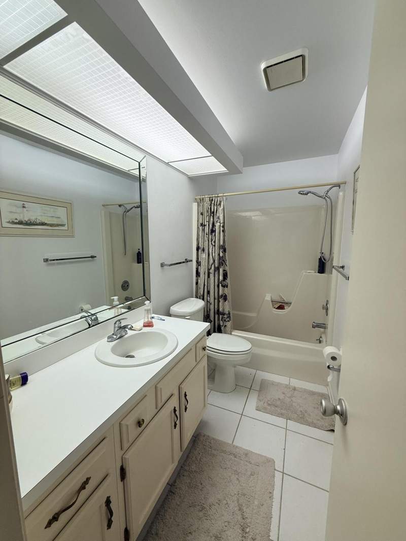 2 bedroom Condominium at 25 Lake Vista Trail #102, Vista St Lucie Buildings 9 Thru 20, Port St. Lucie — photo 5