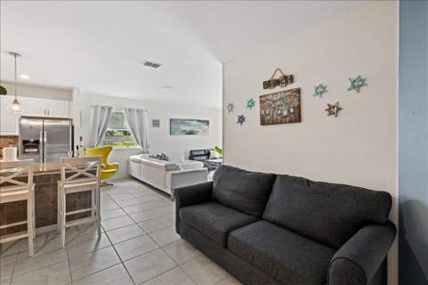 2202 SE Trillo Street, Port St. Lucie FL - photo 12 of 36