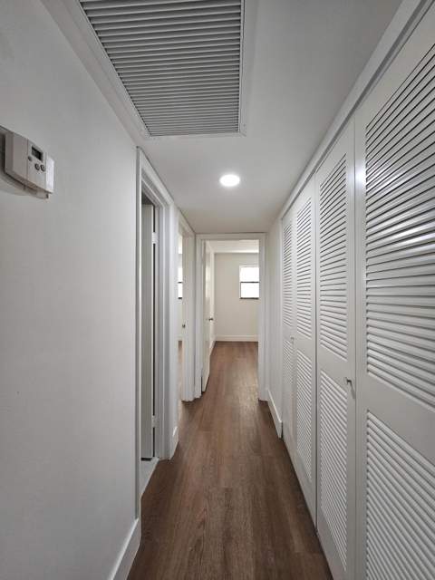 1100 W Fairway Road #1100, Pembroke Pines FL - photo 21 of 32