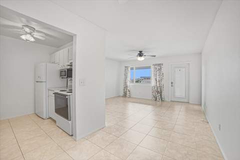 131 Doolen Court #306, North Palm Beach FL - photo 9 of 31