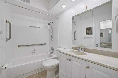 131 Doolen Court #306, North Palm Beach FL - photo 19 of 31