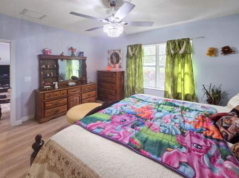 2529 Creekside Drive, Fort Pierce FL - photo 13 of 44