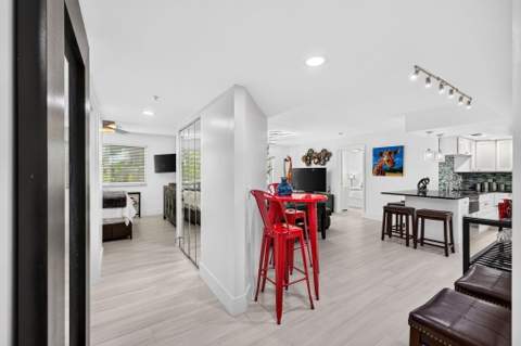 2039 SE 10th Avenue #512, Fort Lauderdale FL - photo 7 of 52