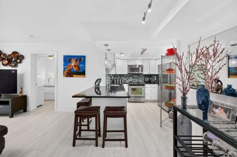 2039 SE 10th Avenue #512, Fort Lauderdale FL - photo 11 of 52