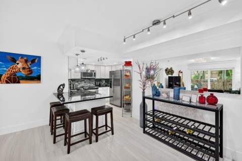 2039 SE 10th Avenue #512, Fort Lauderdale FL - photo 12 of 52
