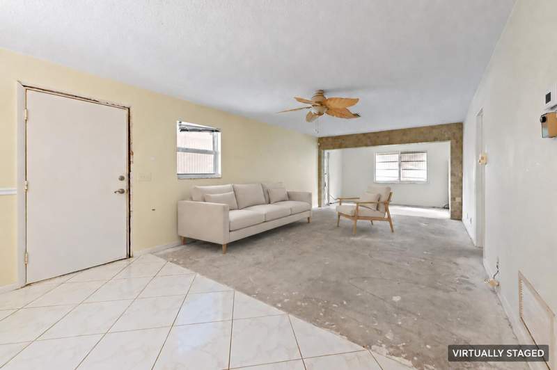 2 bedroom Condominium at 142 Mockingbird Lane, Country Manors, Delray Beach — photo 4