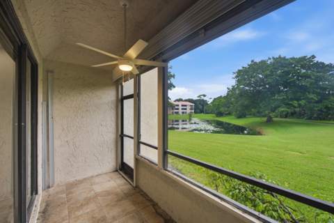 7508 La Paz Boulevard #107, Boca Raton FL - photo 21 of 25