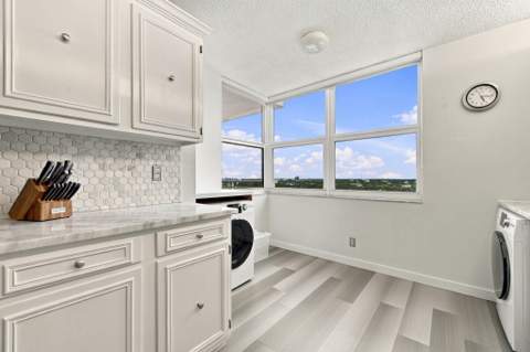 5200 N Ocean Boulevard #1112B, Lauderdale-By-The-Sea FL - photo 18 of 60
