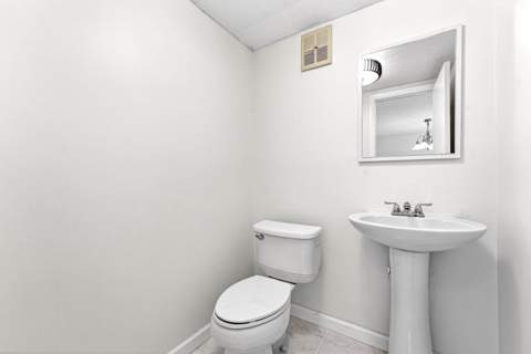 1681 NW 70th Avenue #102, Plantation FL - photo 16 of 32