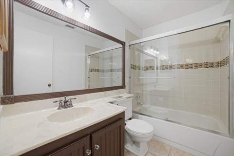 4880 Lucerne Lakes Boulevard #206, Lake Worth FL - photo 12 of 40