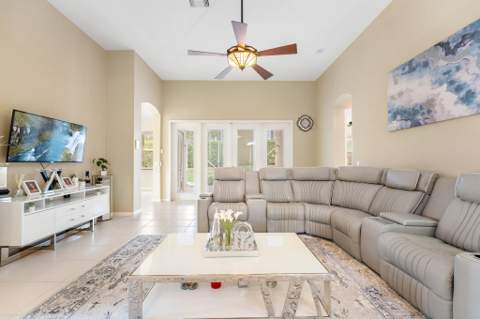 8840 Via Tuscany Drive, Boynton Beach FL - photo 9 of 35